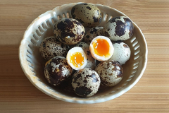 HC-Quails-Eggs_Sue-Minns